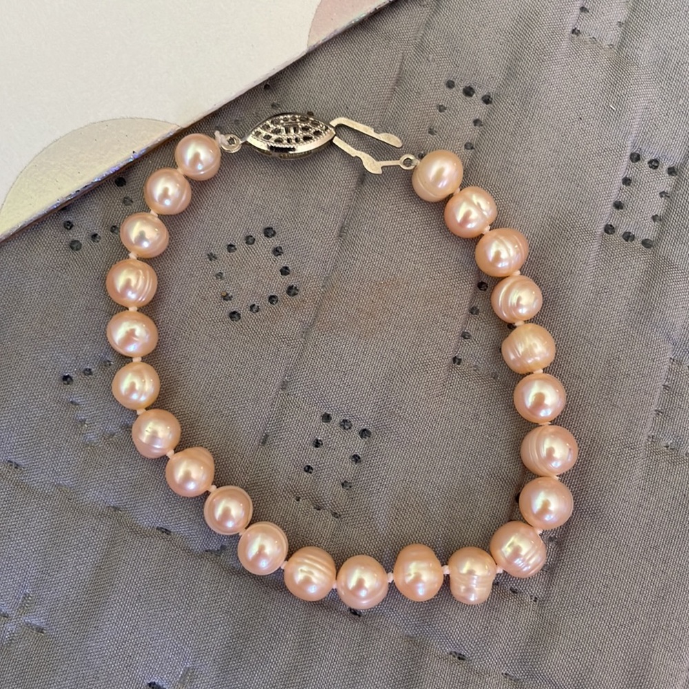 FRESH Water Pearls PH - Picture 3 of 13